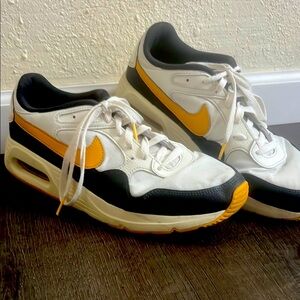 Nike Men's AIRMAX